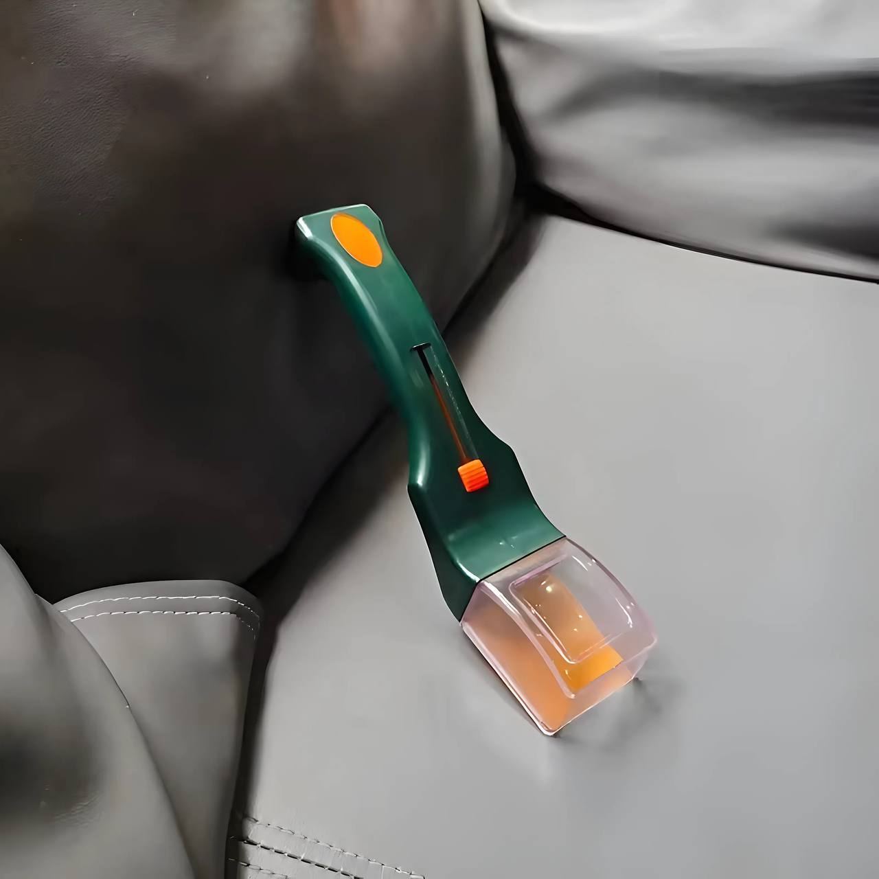 Quick-Release Bug Catching Tool and Magnifier