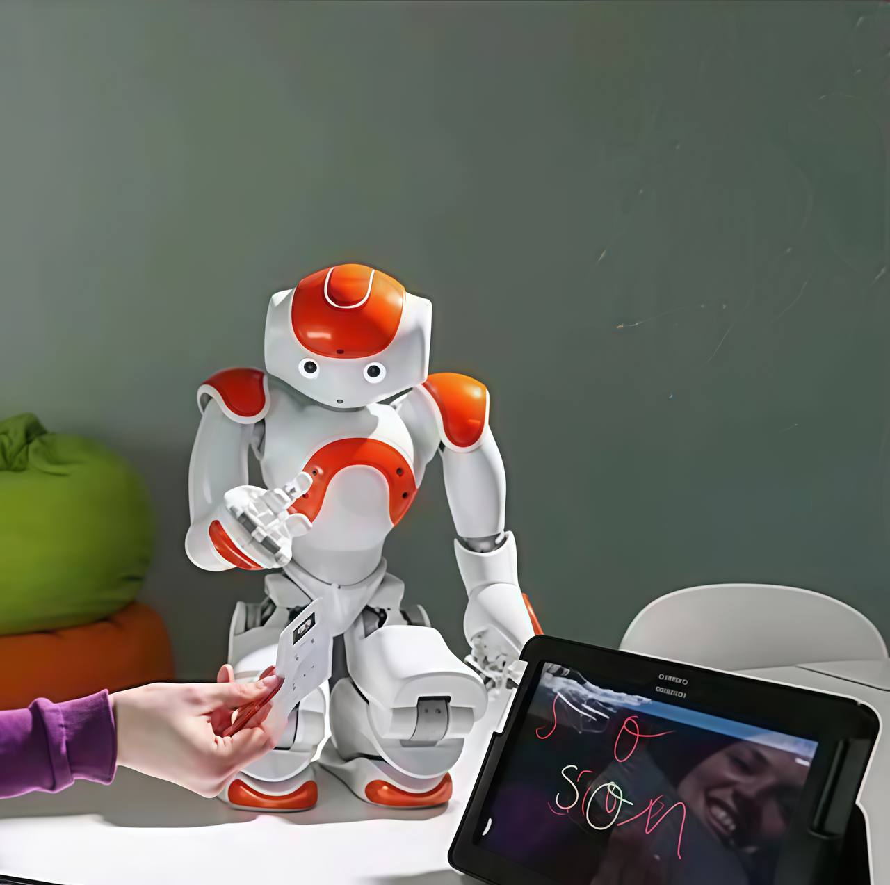 Gesture Sensing Smart Robot